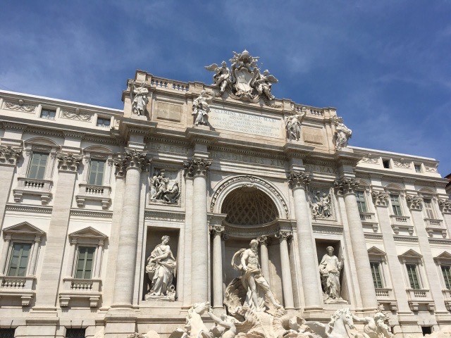 Place Fontana di Trevi