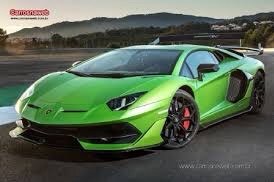 Social Lamborghini Aventador