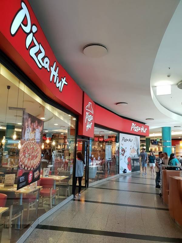 Restaurants Pizza Hut Gaia Shopping