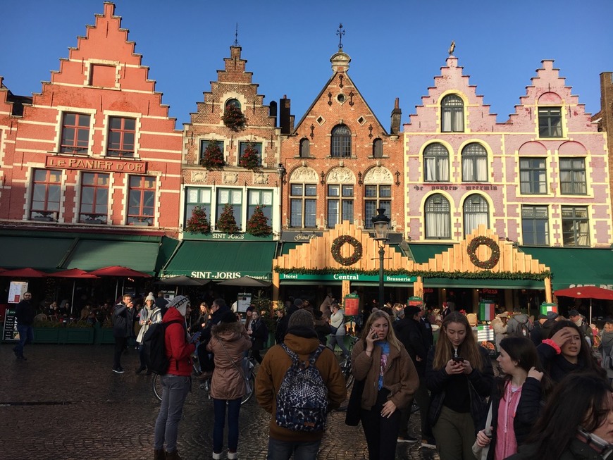 Place Markt