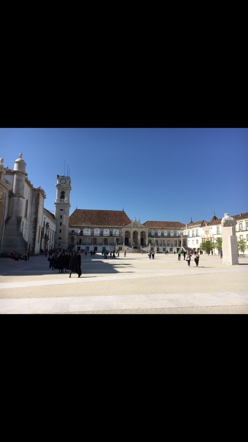 Lugar University of Coimbra