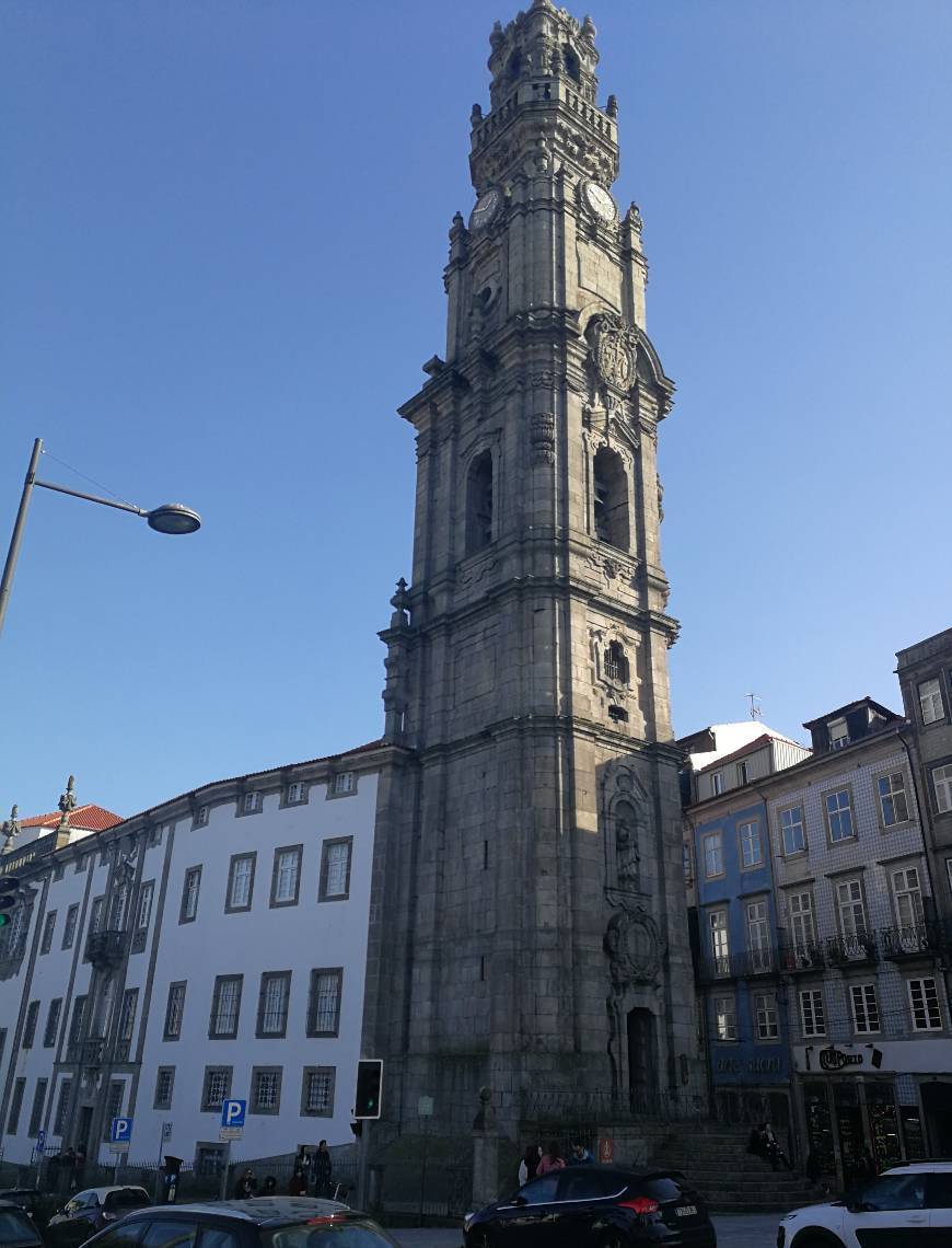 Place Clérigos Tower