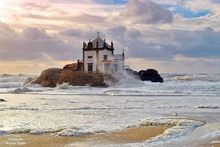 Lugar Senhor da Pedra beach