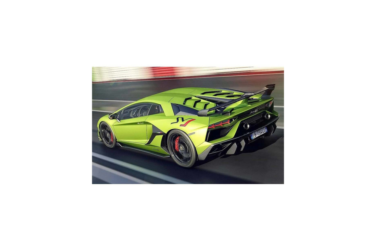 Social Lamborghini aventador  