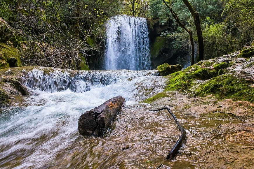 Place Cascata de Rio de Mouros