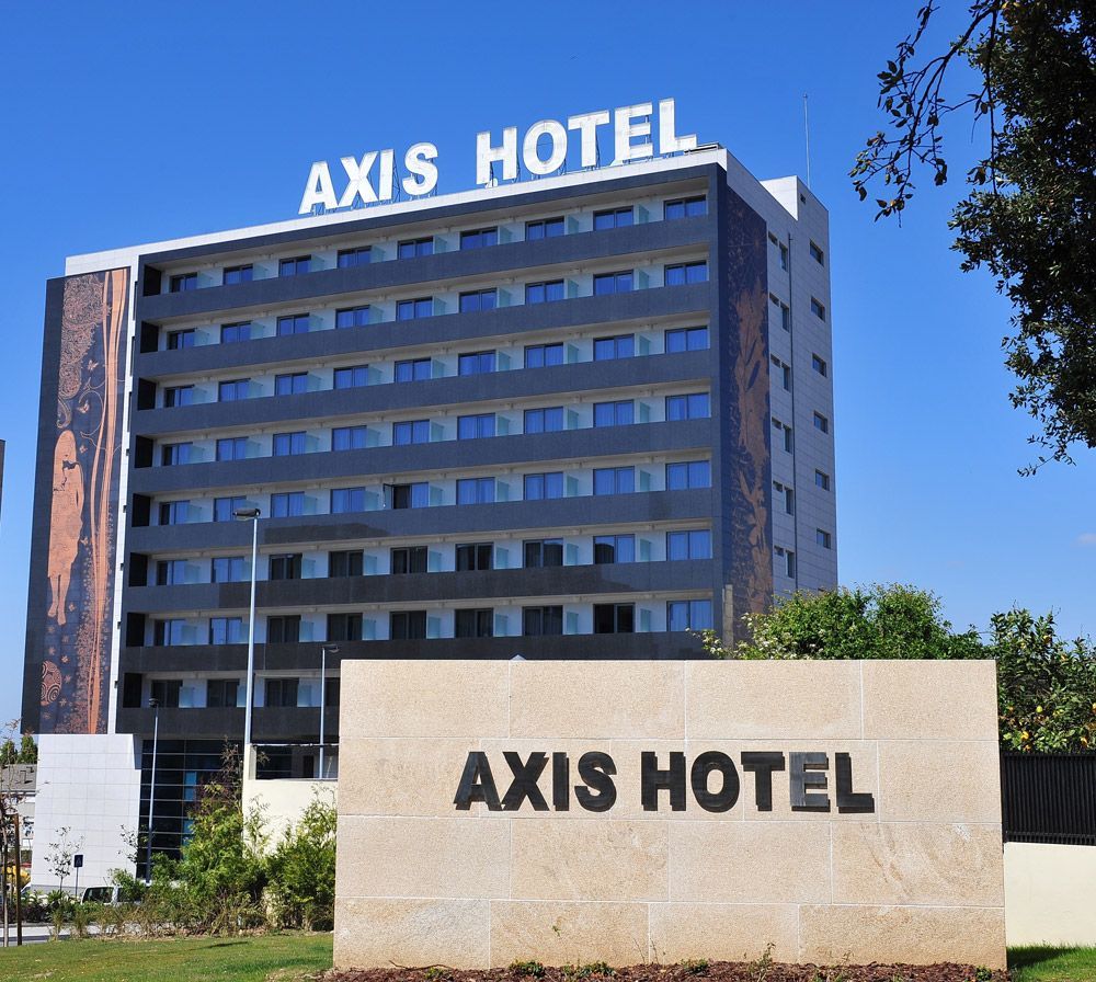 Axis Porto 