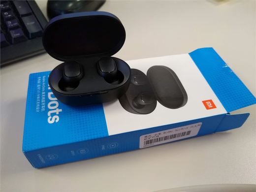 AirDots earbuds Xiaomi