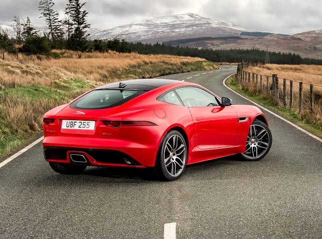 Social Jaguar F-Type