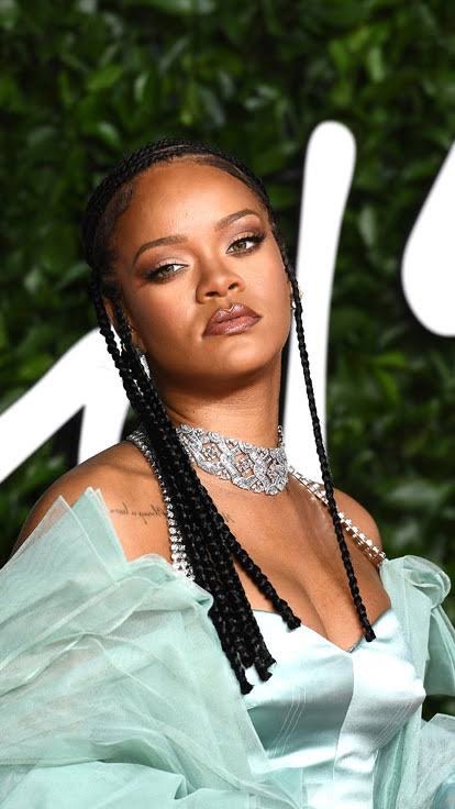 Social Badgalriri