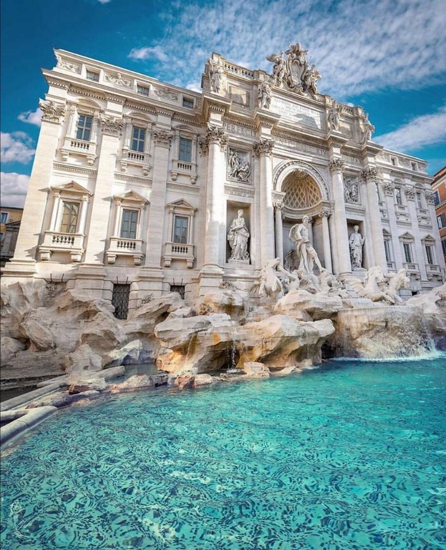 Place Fontana di Trevi