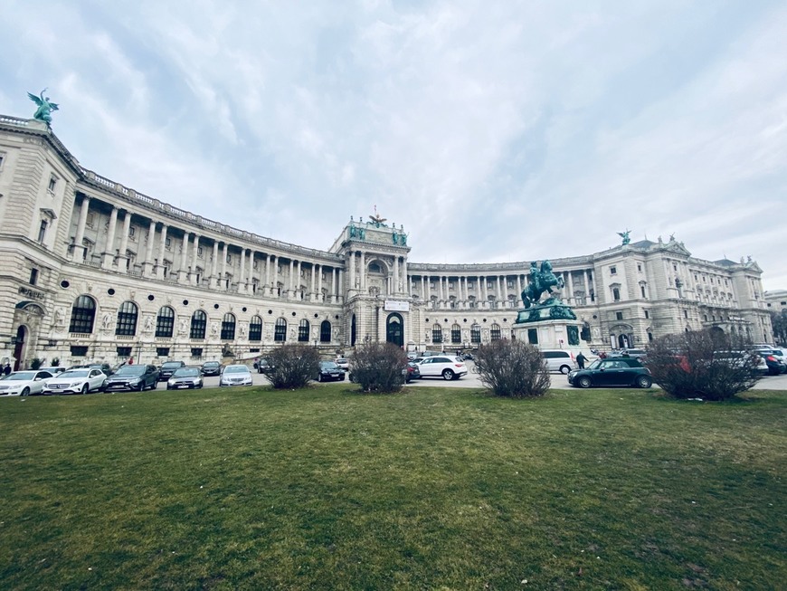 Lugar Heldenplatz