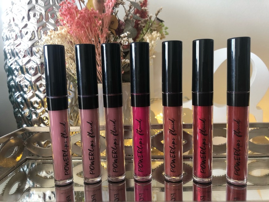 Moda PowerLips, batons de longa duração 