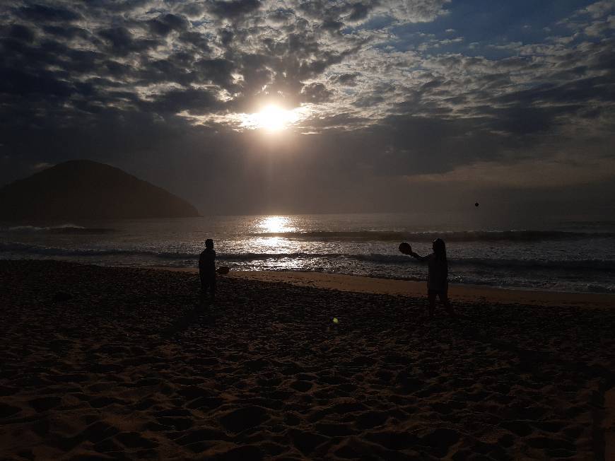 Place Praia De Toninhas