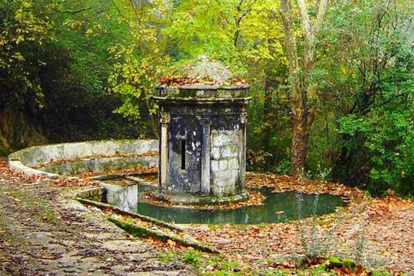 Lugar Charolinha da Mata Nacional dos Sete Montes