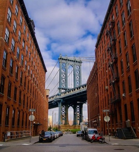 Brooklyn Bridge