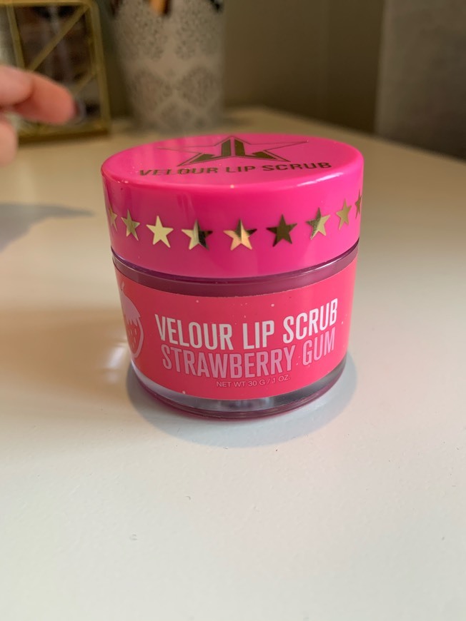 Moda Velour Lip Scrub 