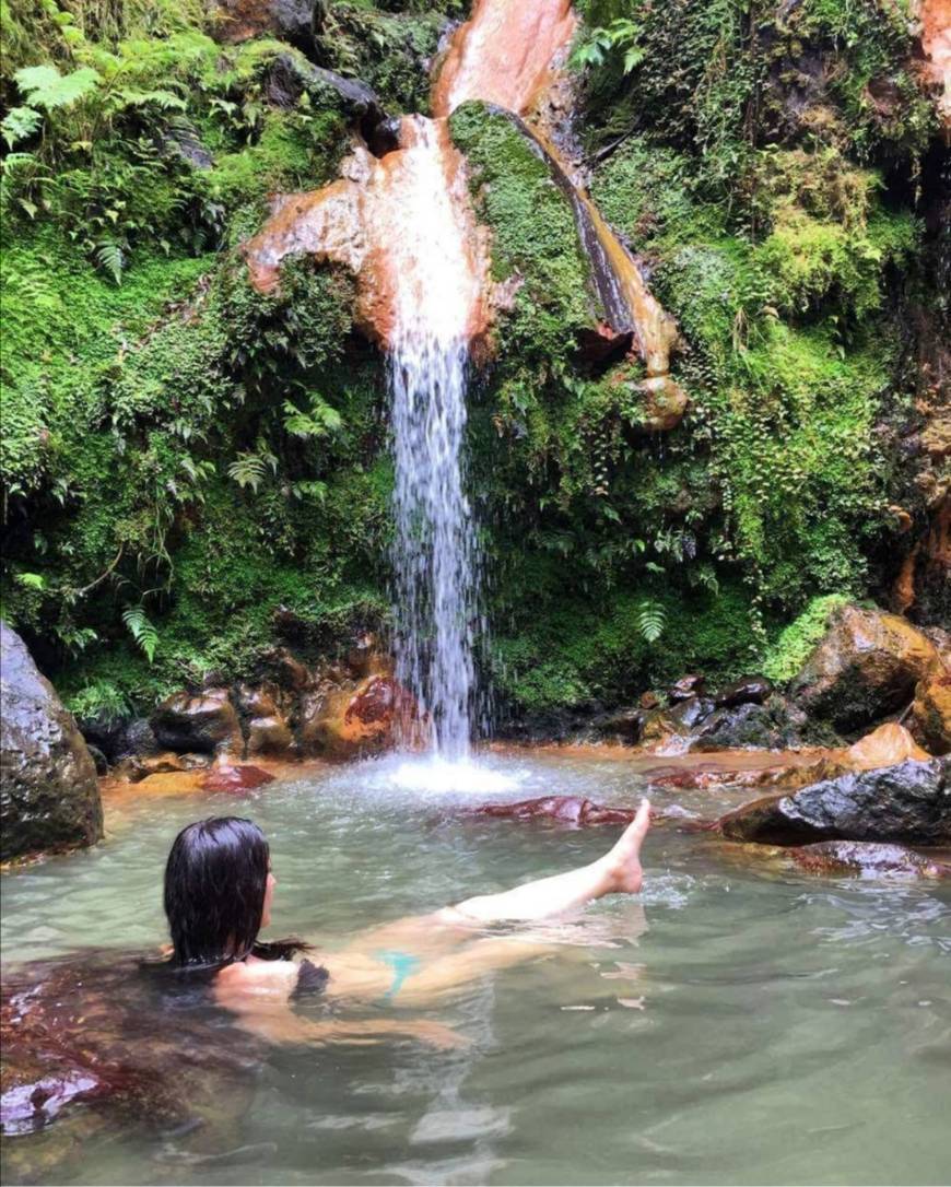 Place Caldeira Velha