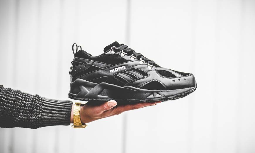 Fashion Reebok x Pleasures Aztrek (black)