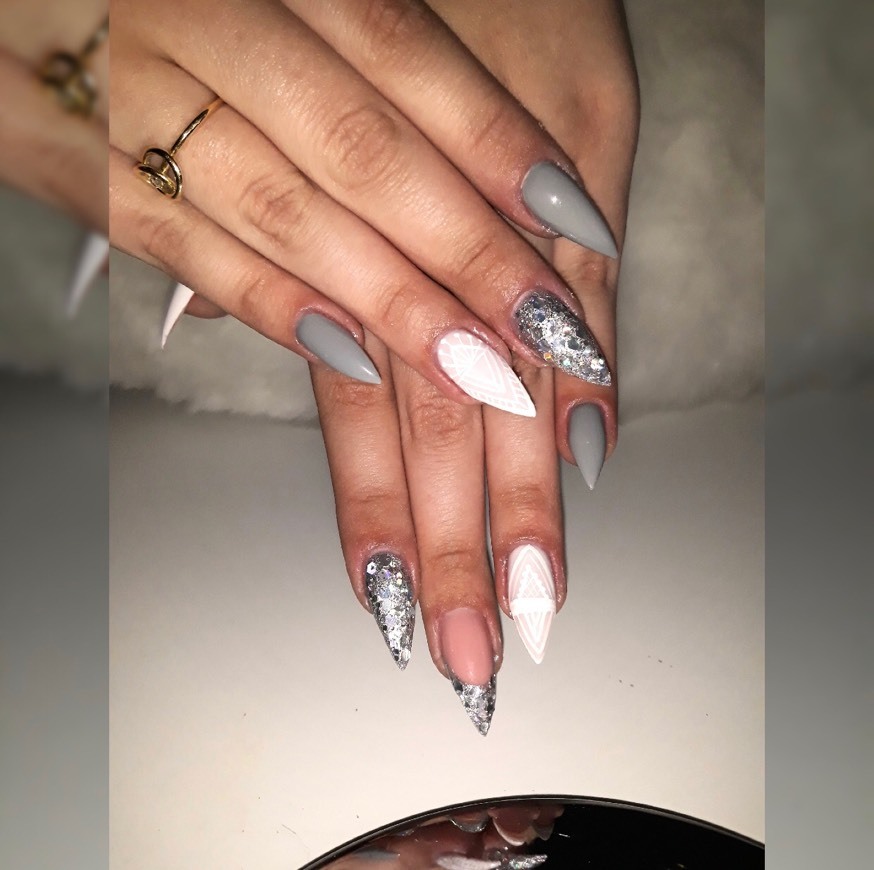 Fashion Nails 