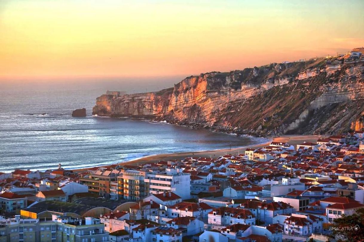 Lugar Praia da Nazaré