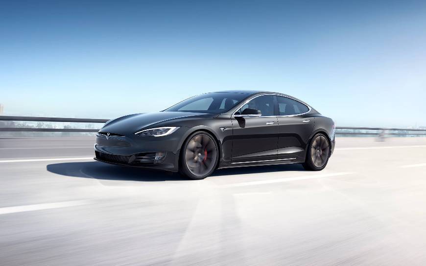 Moda Tesla S