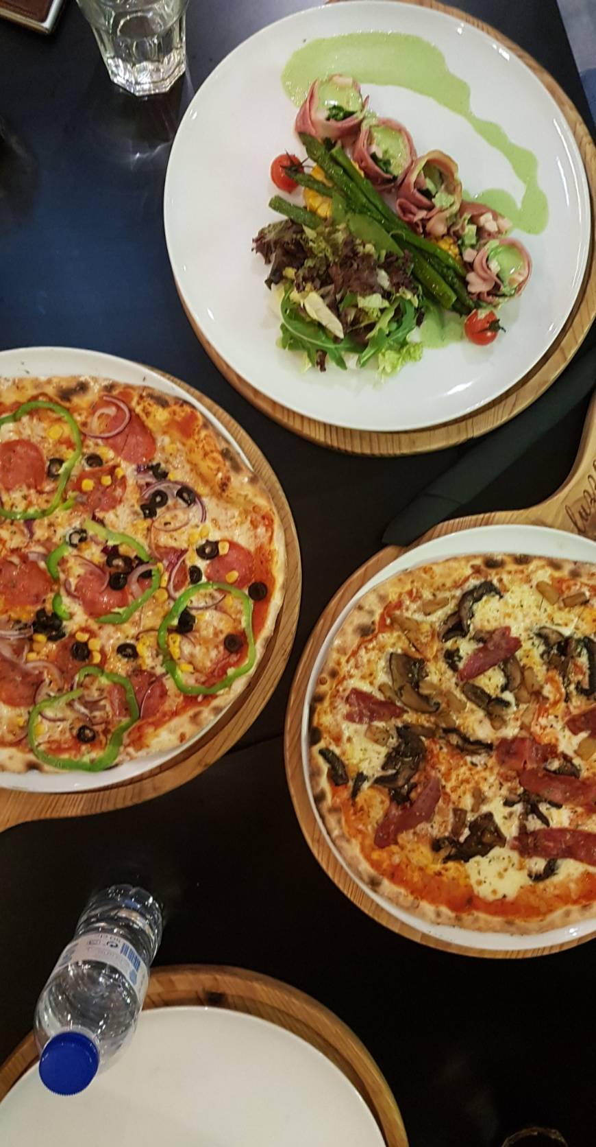 Restaurants Luzzo Pizzaria