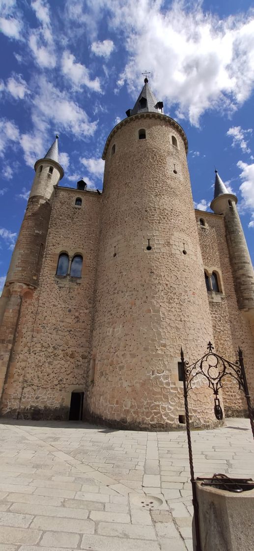 Lugar Alcázar de Segovia