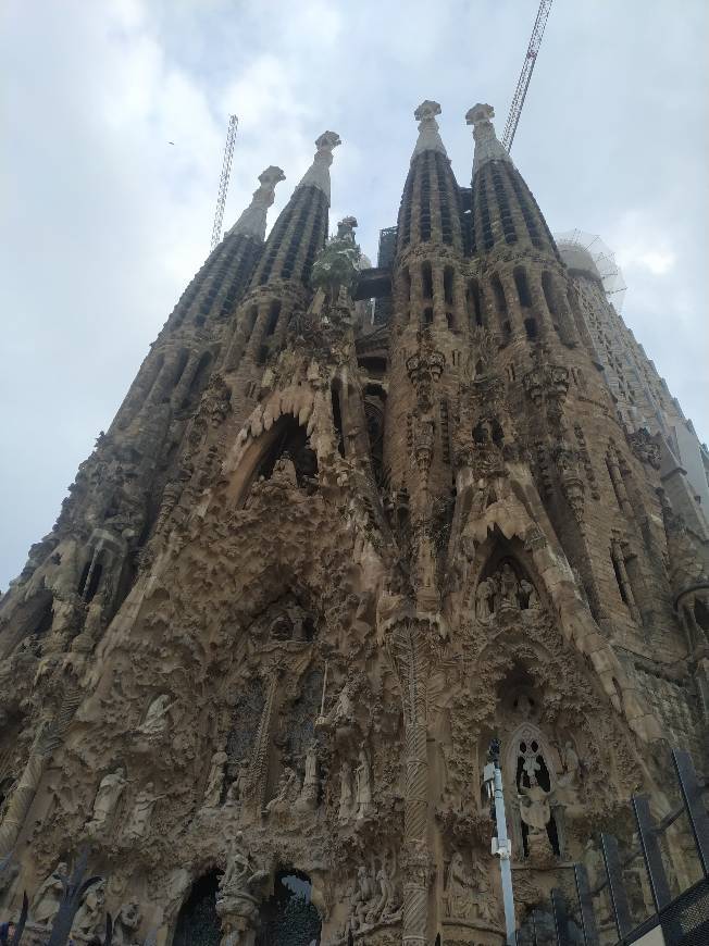 Lugar Sagrada Familia