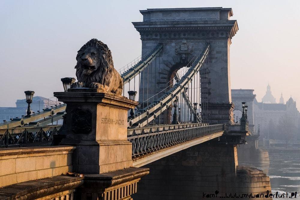 Lugar Puente de las Cadenas