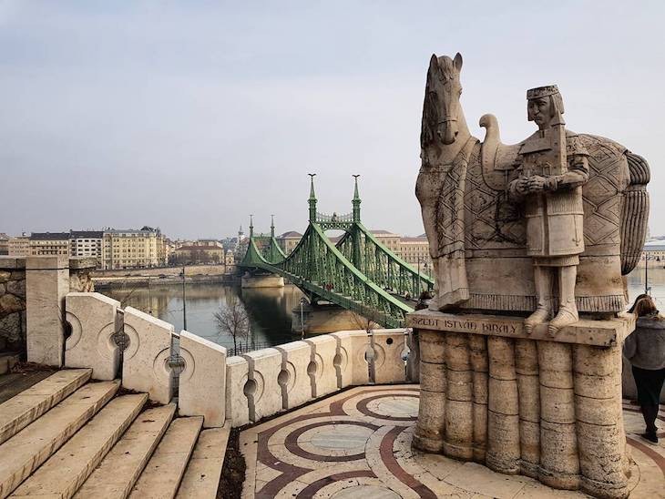 Place Puente de la Libertad