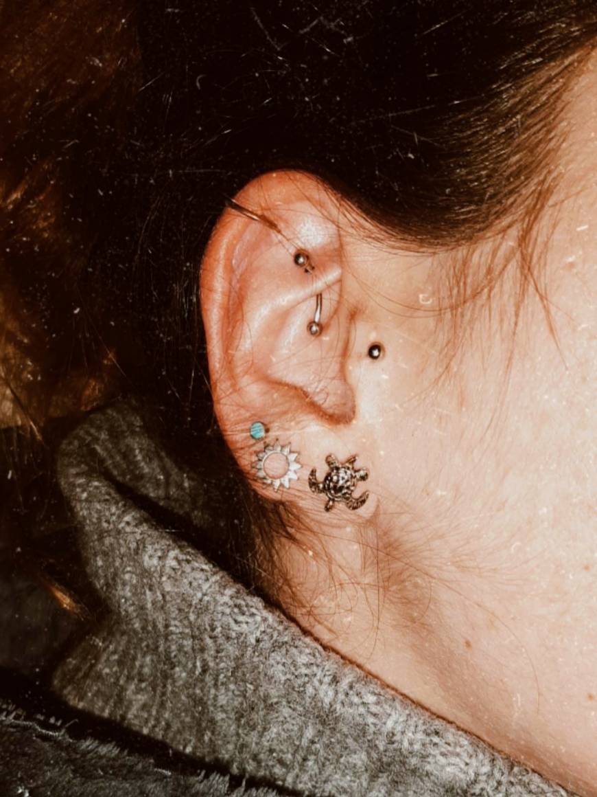 Moda Tragus & Rook Piercings