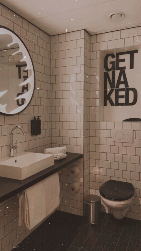 Lugar The Tire Station