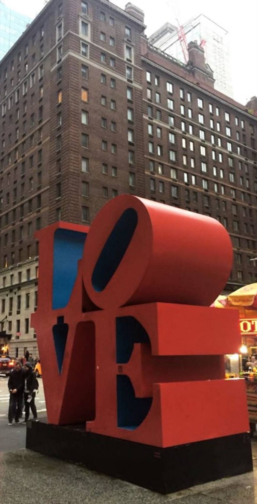 Lugar Love sculpture NYC