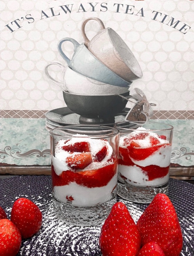 Fashion Healthy Strawberry Dessert 🍓