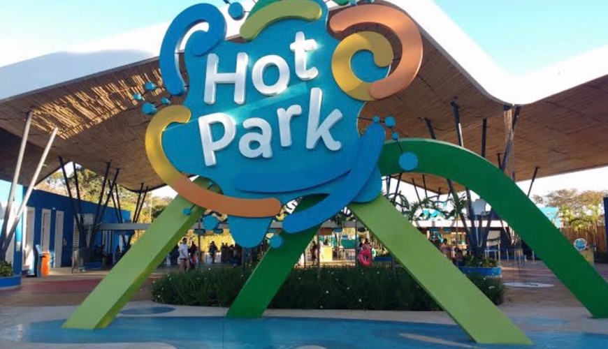 Lugar Hot Park