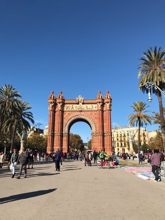 Lugar Arc de Triomf