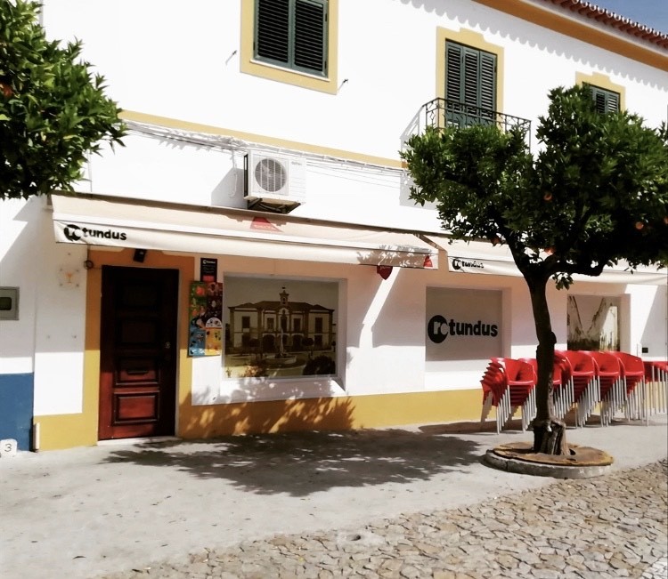 Restaurantes Rotundus Bar