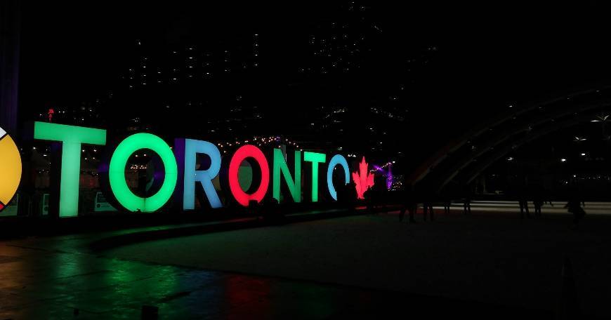 Lugar Nathan Phillips Square