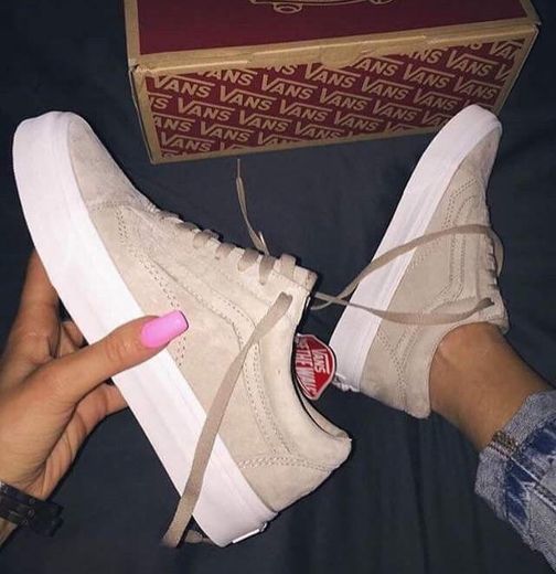Social Vans 
