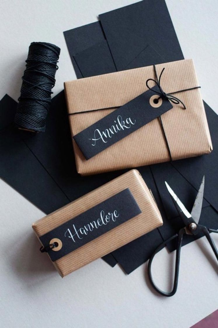 Fashion gift wrap idea 