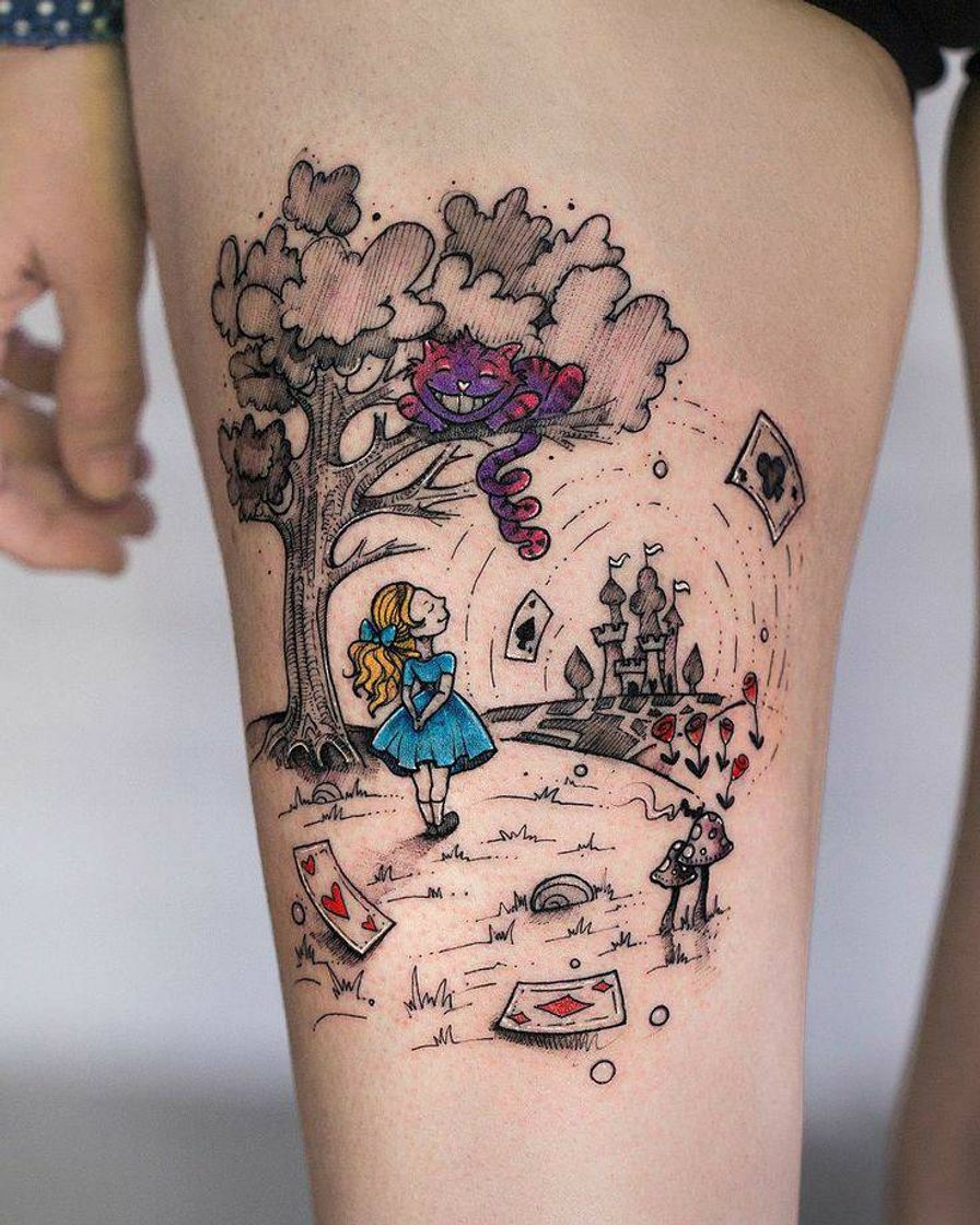 Fashion Tattoo de Alice no país das maravilhas!😍💙