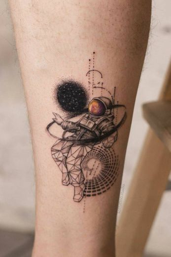 Tattos com formas geométricas!💗