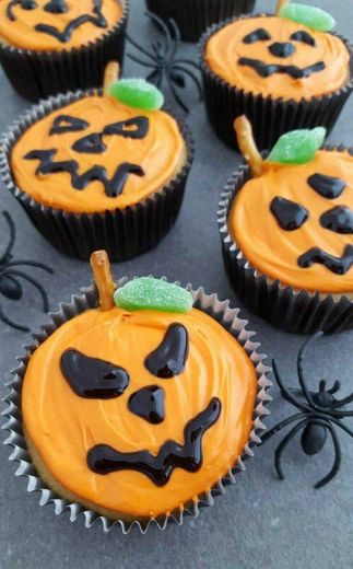 20 Easy Halloween Cupcakes