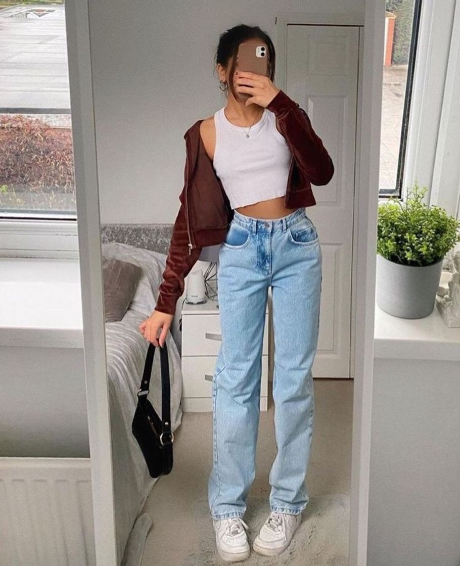 Fashion look outfit the day 90s style