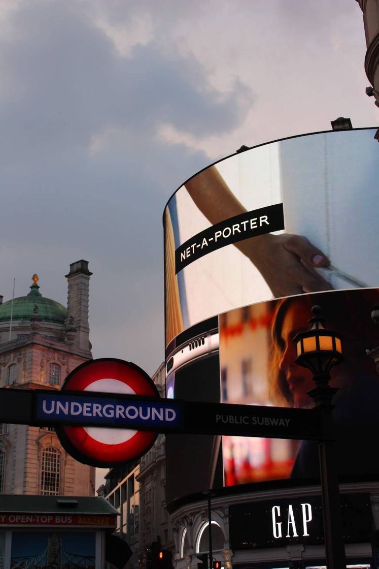 Place Piccadilly Circus