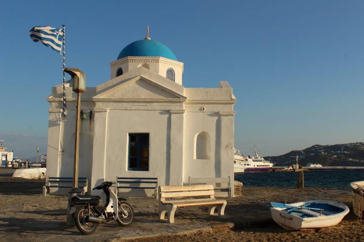 Places Agios Nikolaos Church