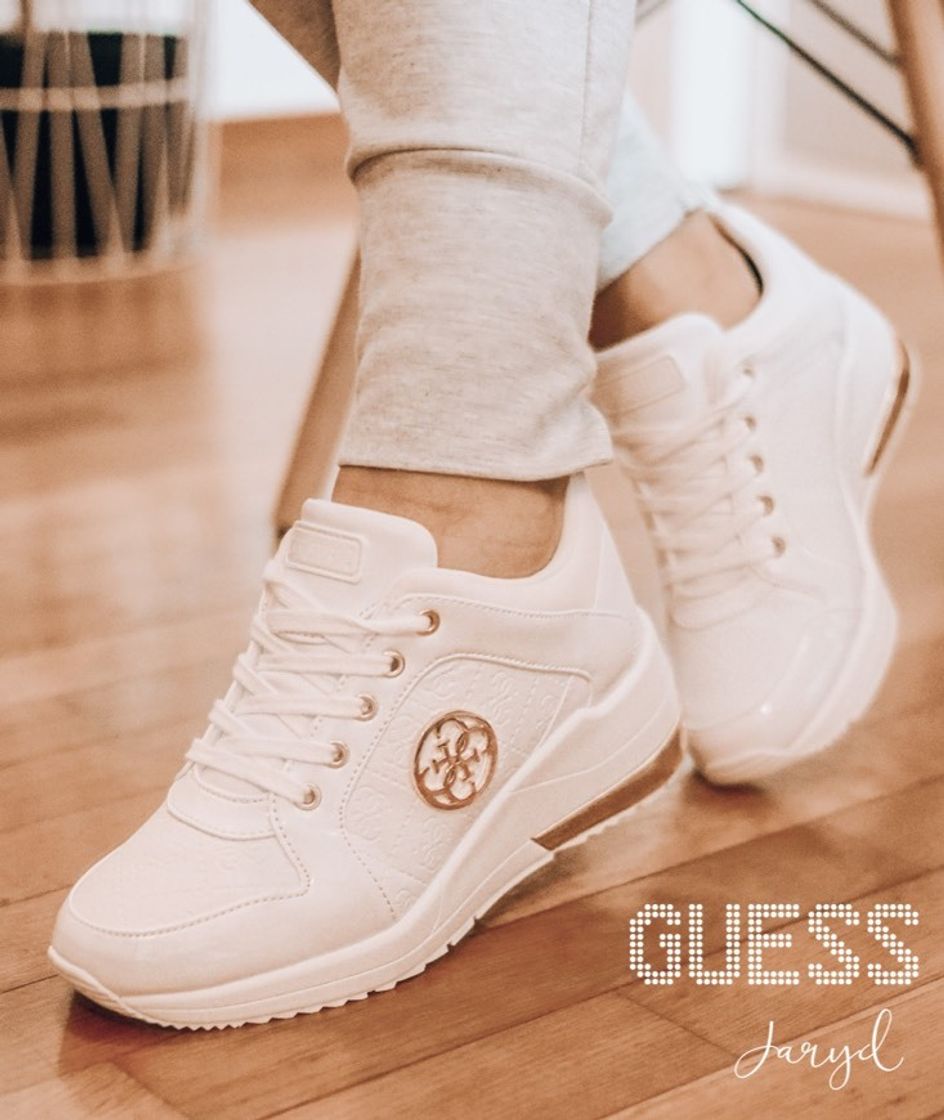 Producto Ténis Guess