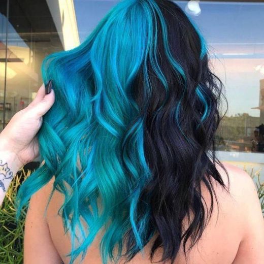 Cabelo bicolor 💙