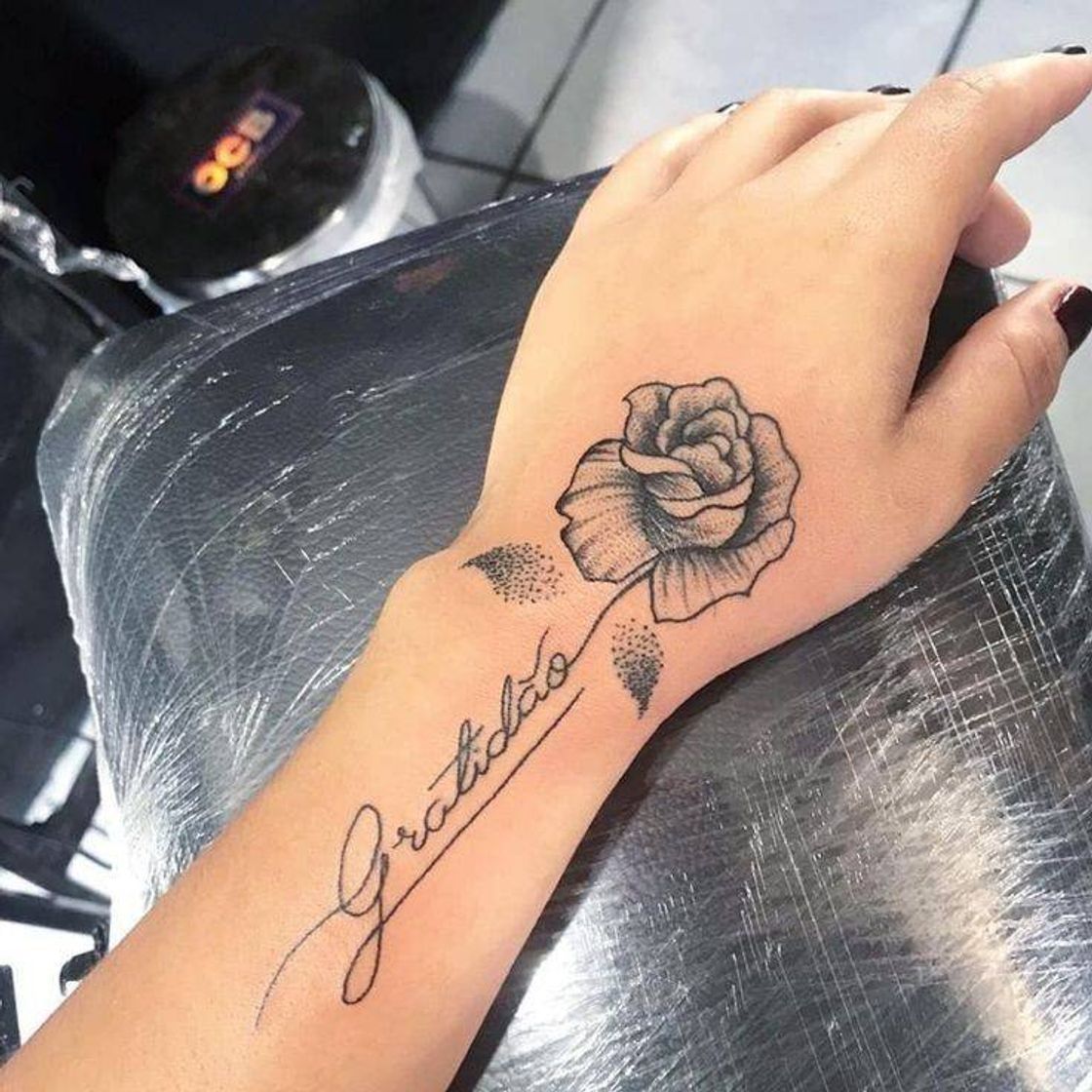 Moda Gratidão uma frase Boa pra uma tatto 