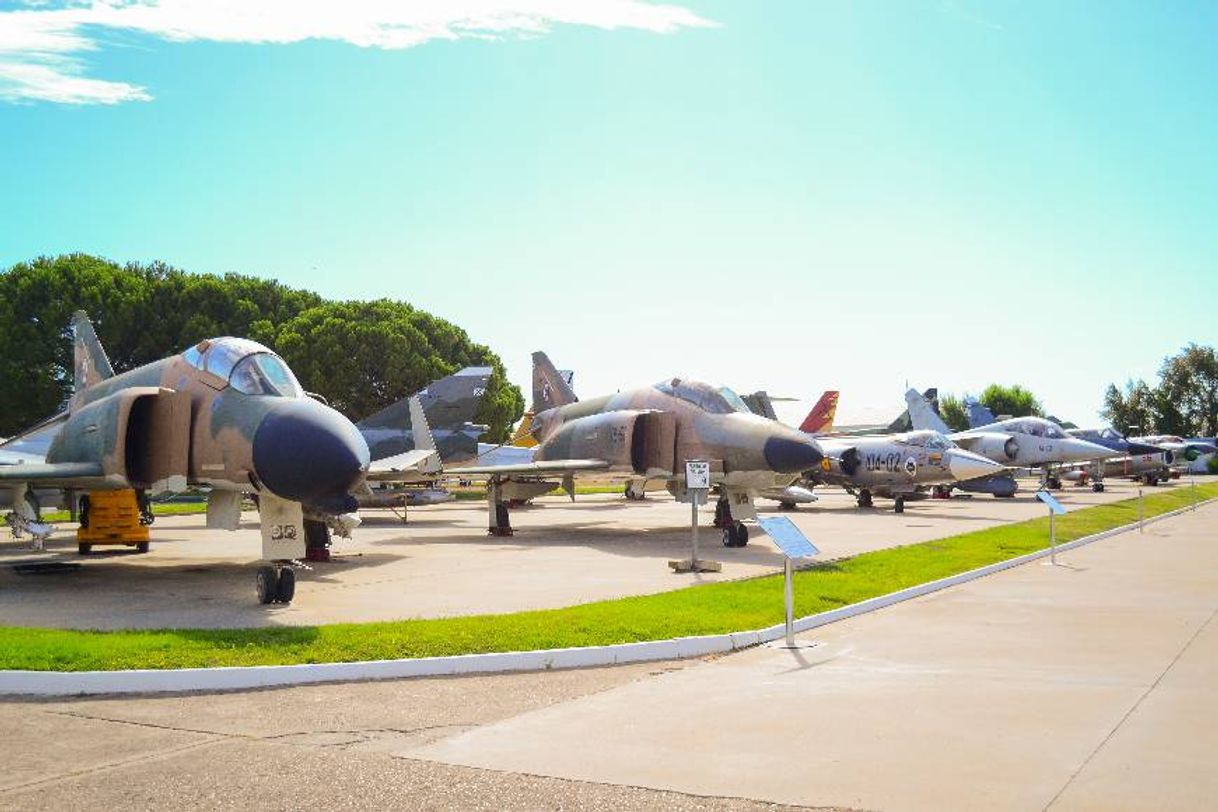 Place Museo De Aeronaútica Y Astronaútica Museo Del Aire